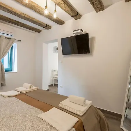 Apartman Insula