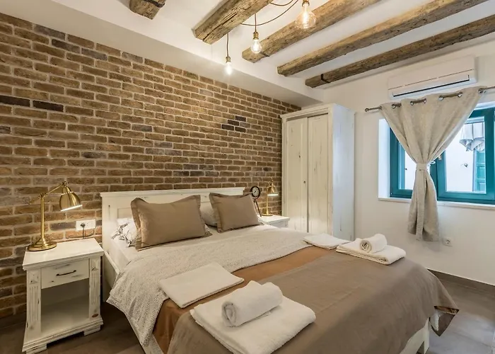 Апартаменты Insula